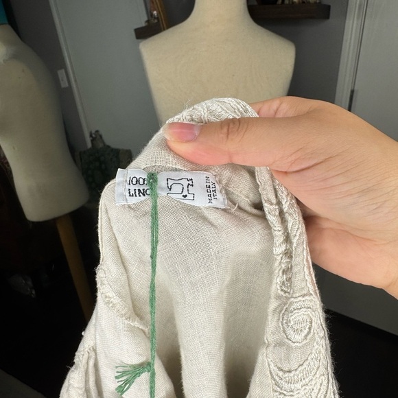 Casual Cream Button-Up Shirt - Picture 5 of 5